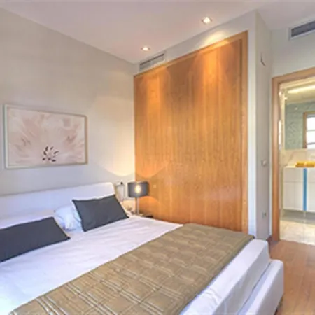 Moderno Apartamento En La Plaza Del Tossal Valencia Exterior photo