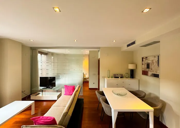 Moderno Apartamento En La Plaza Del Tossal